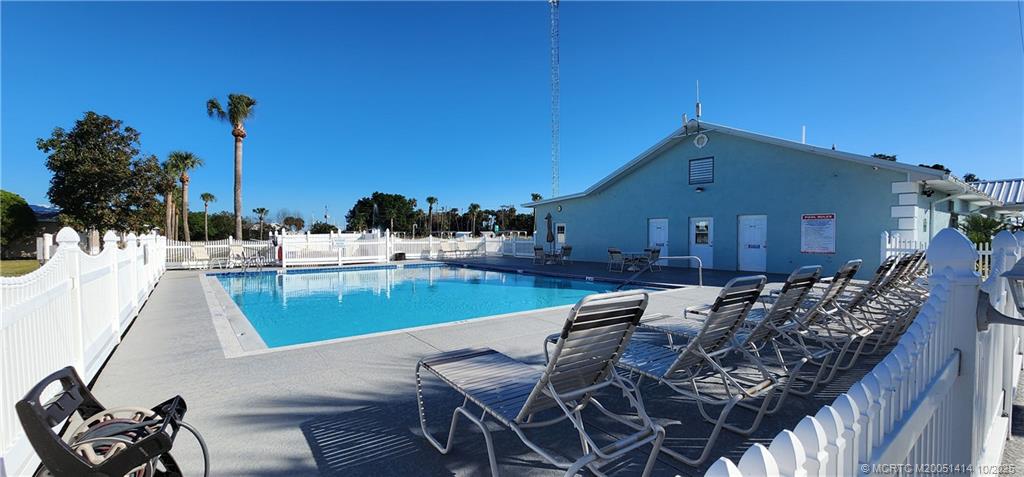 1601 Highway 441, Unit 3 Okeechobee, FL 34974 - Photo 15 of 17 a view of a patio with chairs and plants