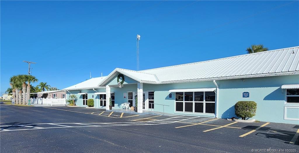 1601 Highway 441, Unit 3 Okeechobee, FL 34974 - Photo 17 of 17 a front view of a house with a yard