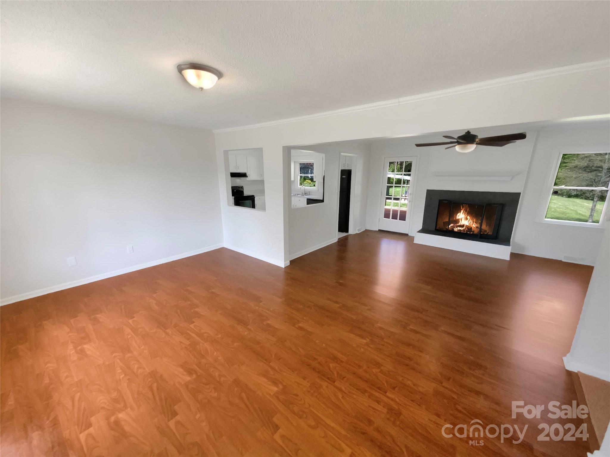 8609 Beechbrooke Road Charlotte, NC 28227 - Photo 3 of 18 Gallery Image 3