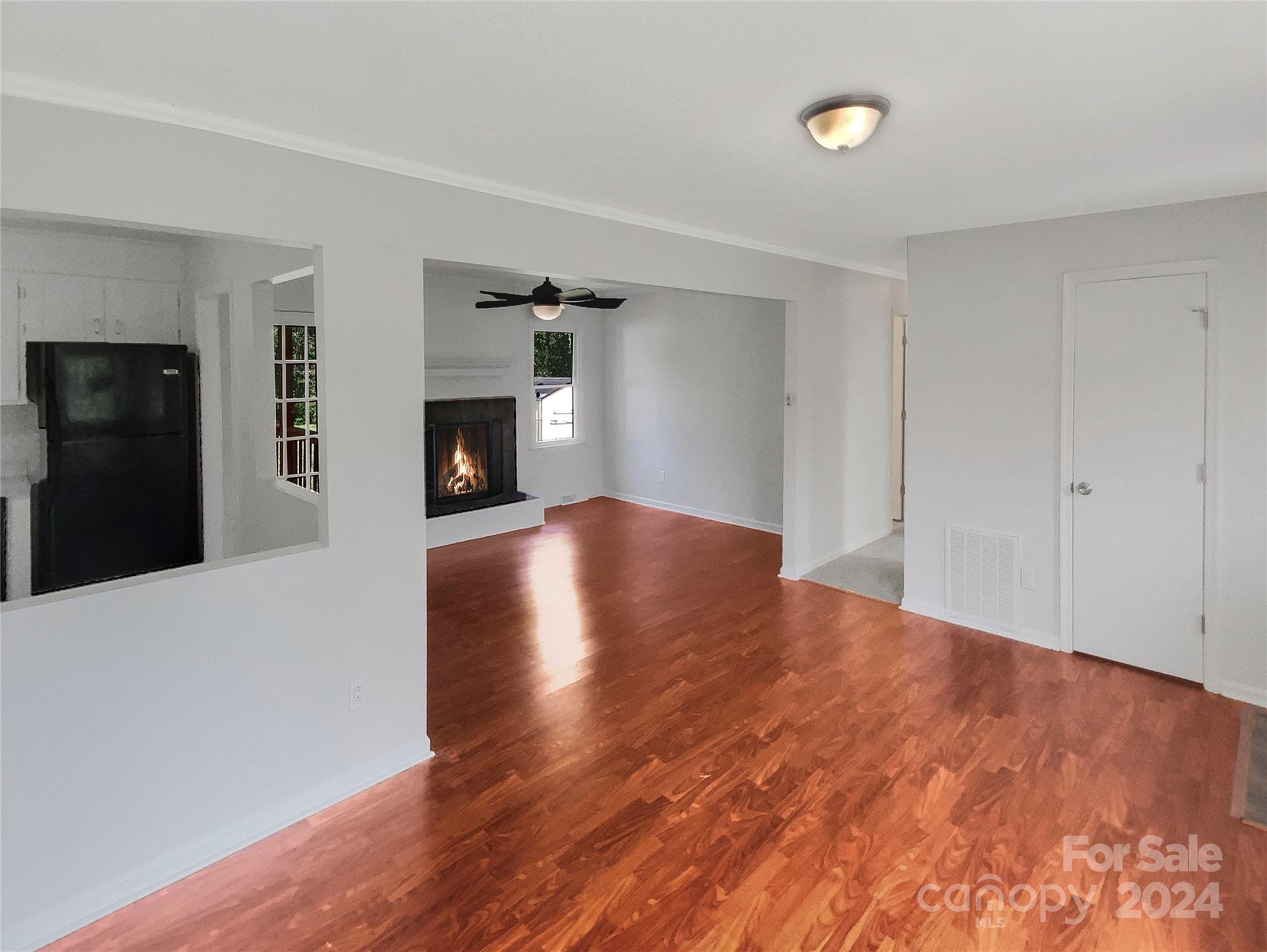 8609 Beechbrooke Road Charlotte, NC 28227 - Photo 7 of 18 Gallery Image 7