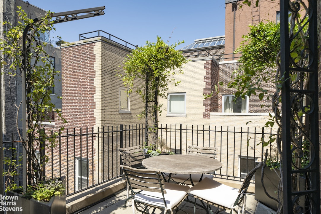 130 East End Avenue, Unit PHB Manhattan, NY 10028 - Photo 12 of 31