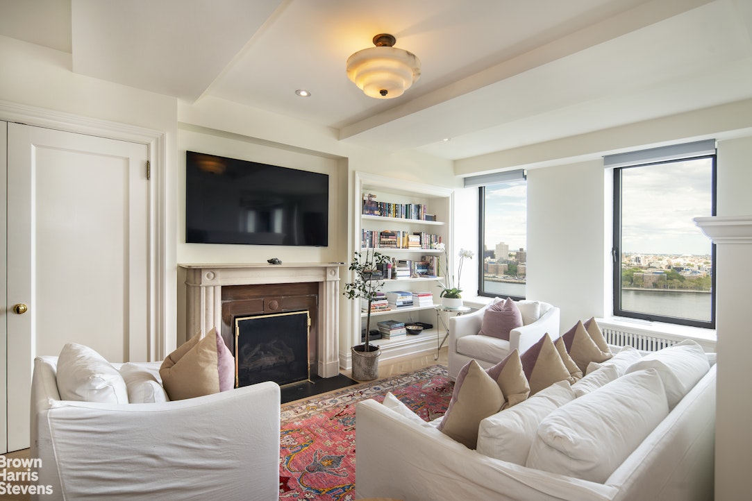 130 East End Avenue, Unit PHB Manhattan, NY 10028 - Photo 19 of 31