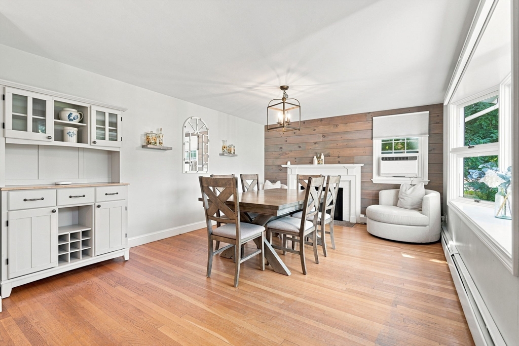 19 Locust Road Cohasset, MA 02025 - Photo 9 of 39 Gallery Image 9