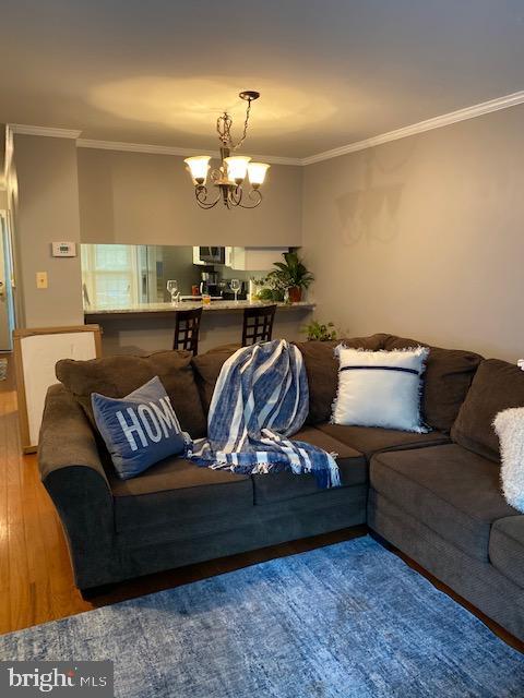 8564 Springfield Oaks Drive Springfield, VA 22153 - Photo 7 of 31 Gallery Image 7