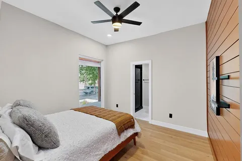$525,000 | 712 West Eighth Street, Dallas, TX 75208