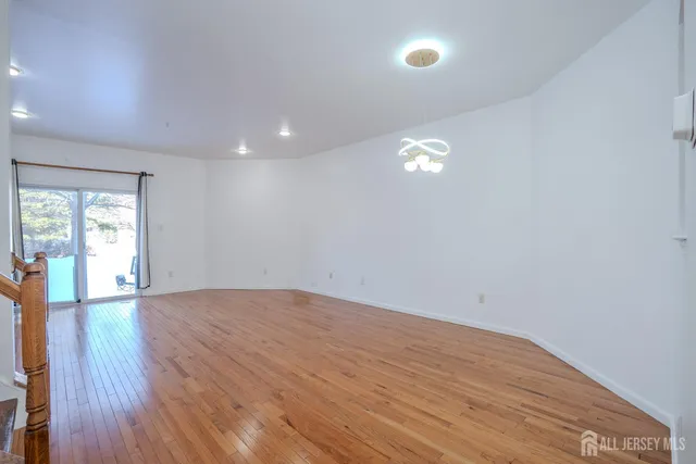 $2,900 | 1603 Blossom Circle, Dayton, NJ 08810