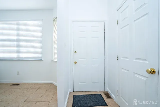 $2,900 | 1603 Blossom Circle, Dayton, NJ 08810