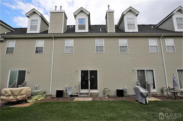 $2,900 | 1603 Blossom Circle, Dayton, NJ 08810