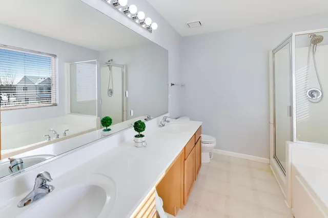 $405,000 | 1605 Cascade Ridge Drive, Plainfield, IL 60586