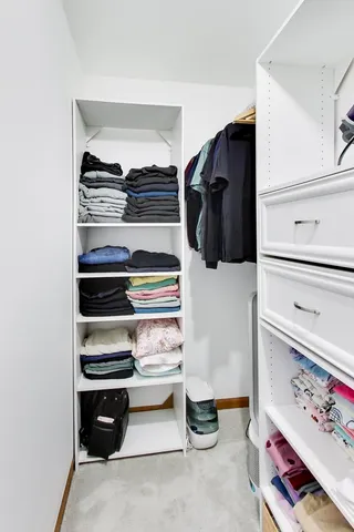 $405,000 | 1605 Cascade Ridge Drive, Plainfield, IL 60586