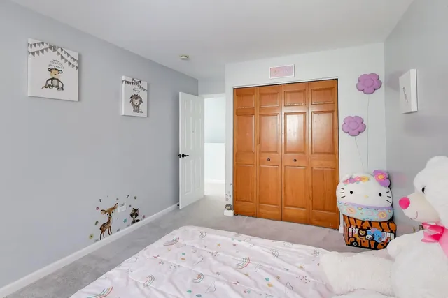 $405,000 | 1605 Cascade Ridge Drive, Plainfield, IL 60586