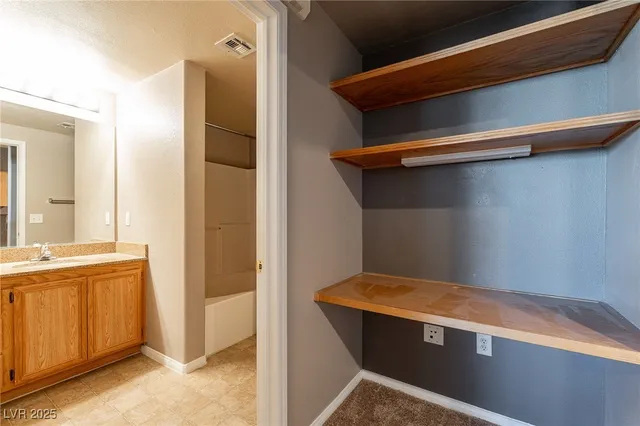 $1,325 | 10001 Peace Way, Unit 2230, Las Vegas, NV 89147