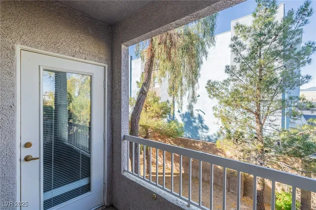 $1,325 | 10001 Peace Way, Unit 2230, Las Vegas, NV 89147