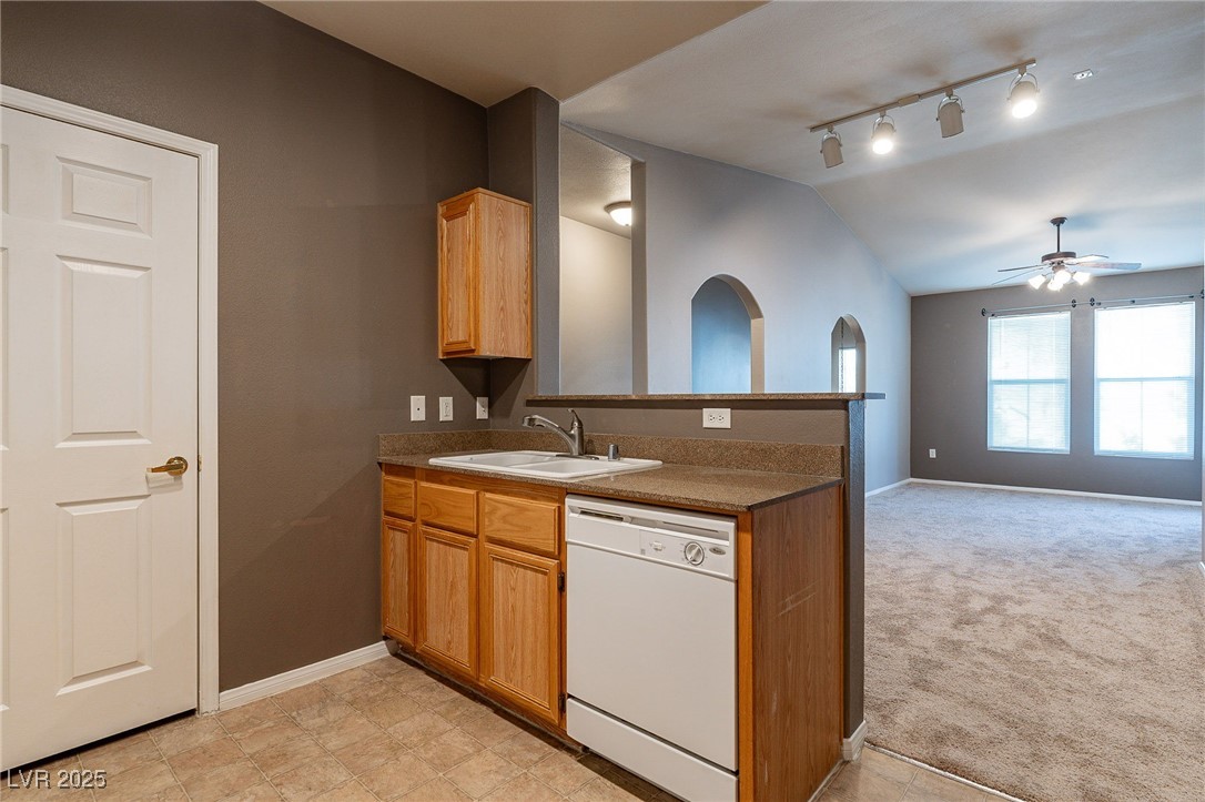 10001 Peace Way, Unit 2230 Las Vegas, NV 89147 - Photo 3 of 19