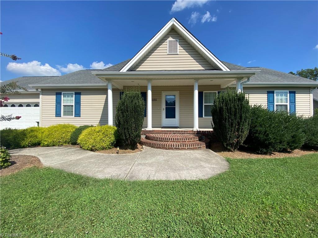 5035 Warner Road Pfafftown, NC 27040 - Photo 2 of 35