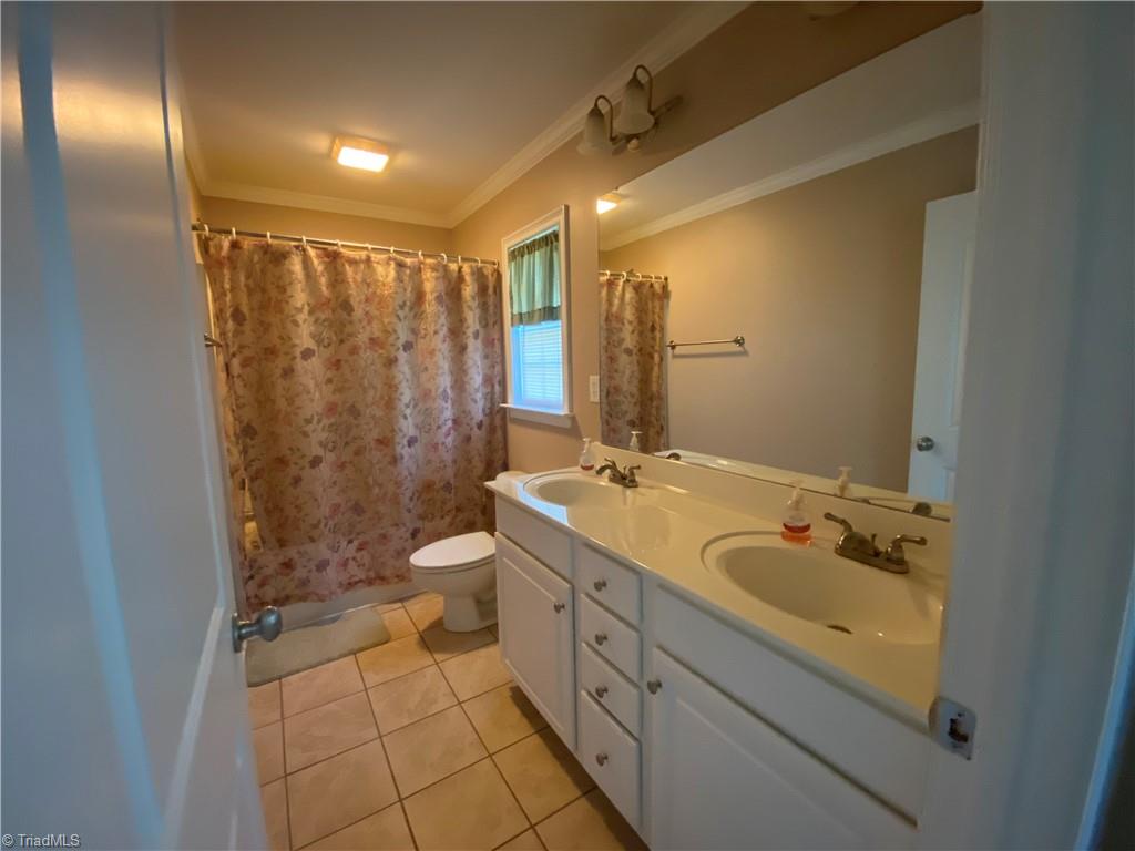 5035 Warner Road Pfafftown, NC 27040 - Photo 23 of 35