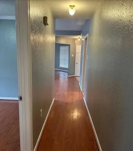 $180,000 | 2001 Van Arpel Drive, Laplace, LA 70068