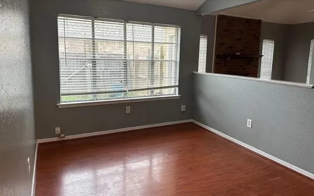 $180,000 | 2001 Van Arpel Drive, Laplace, LA 70068