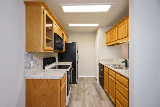 $1,800 | 2014 Lee Drive, Denton, TX 76209