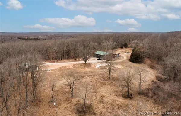 $1,099,900 | 21657 Sawmill Road, Versailles, MO 65084