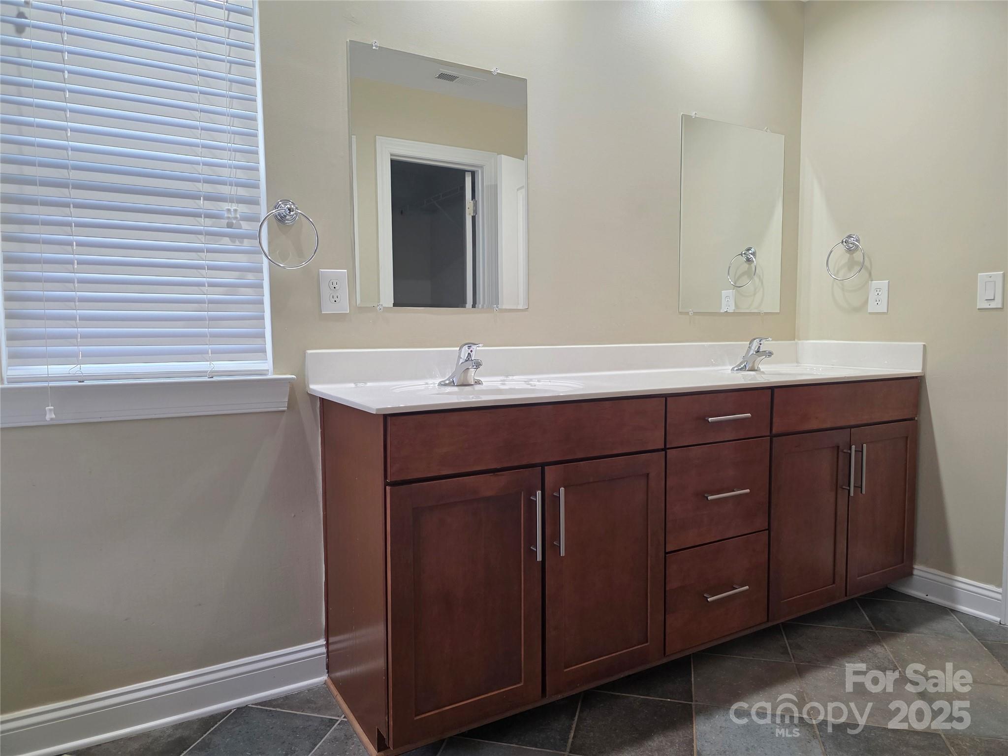 6319 Baltray Road Charlotte, NC 28278 - Photo 24 of 30