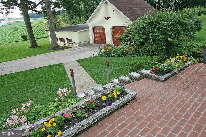 560 Jasontown Road Westminster, MD 21158 - Photo 17 of 29 Exterior (General)