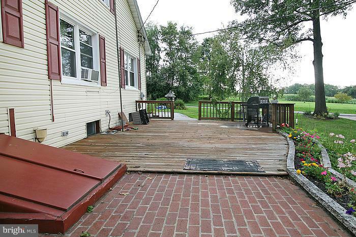 560 Jasontown Road Westminster, MD 21158 - Photo 27 of 29 Exterior (General)