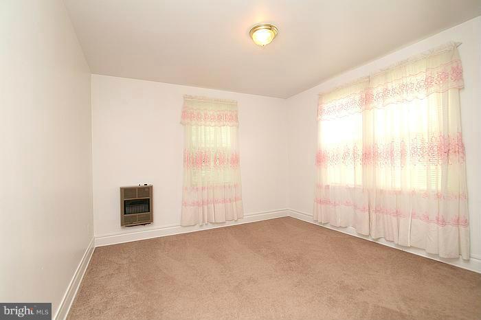 560 Jasontown Road Westminster, MD 21158 - Photo 10 of 29 Bedroom