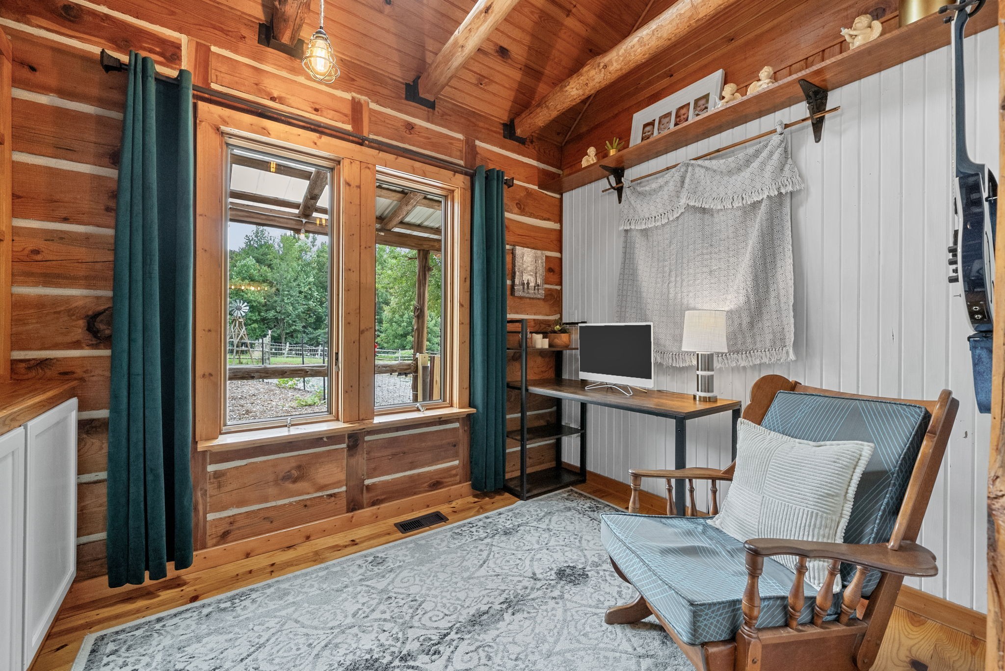 1205 Shakerag Road Hanson, KY 42413 - Photo 27 of 50 a view of a livingroom with furniture and windows