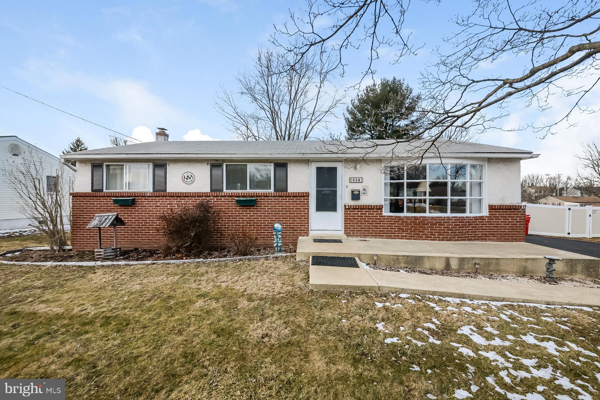 824 Roger Road Warminster, PA 18974 - Photo 1 of 26 Gallery Image 1
