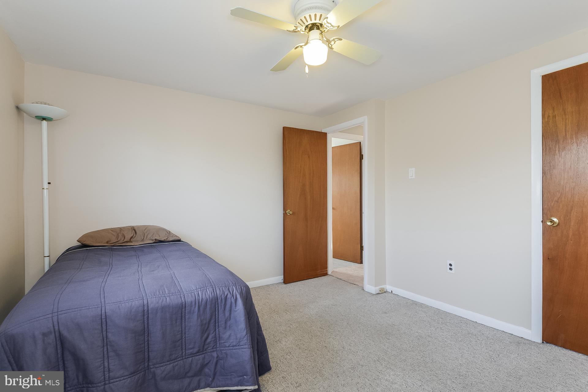 824 Roger Road Warminster, PA 18974 - Photo 16 of 26 Gallery Image 16