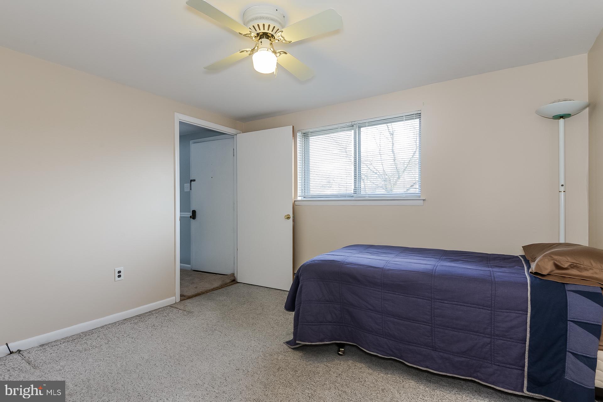 824 Roger Road Warminster, PA 18974 - Photo 17 of 26 Gallery Image 17
