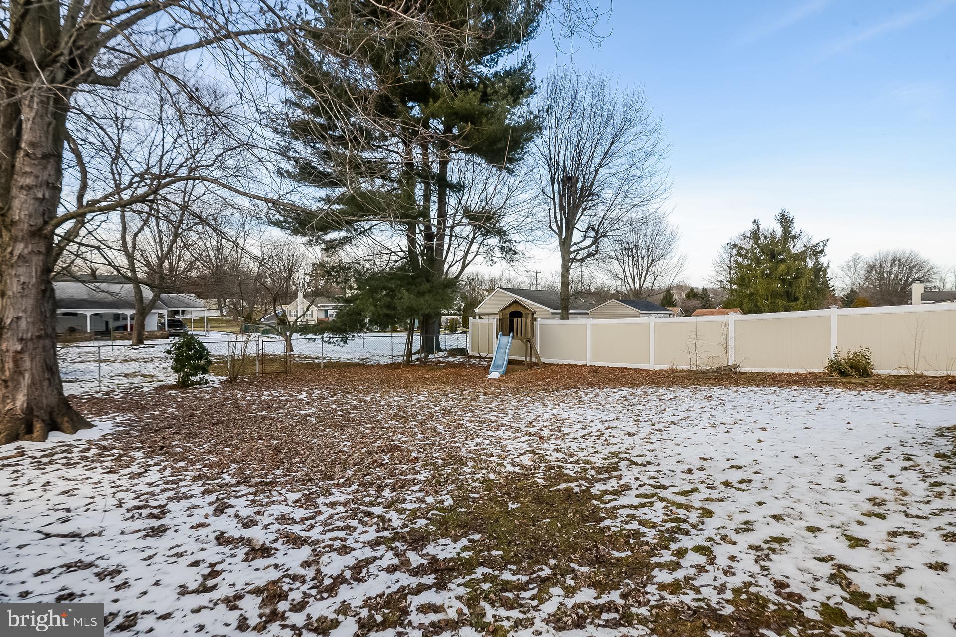 824 Roger Road Warminster, PA 18974 - Photo 23 of 26 Gallery Image 23