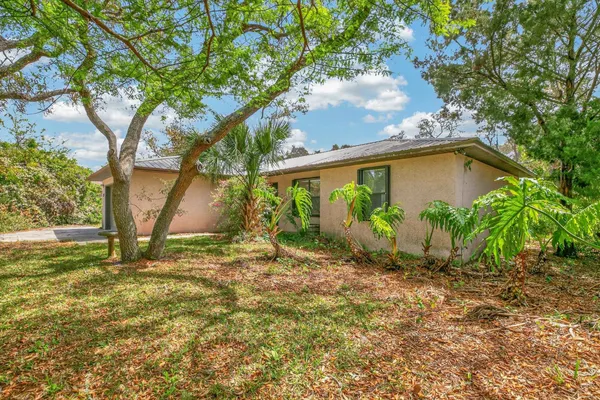 $424,000 | 355 Biscayne Avenue, St. Augustine, FL 32080