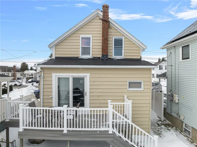 $850,000 | 47 Cedar Avenue, Portsmouth, RI 02871