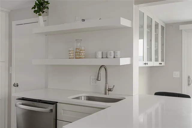 $850,000 | 47 Cedar Avenue, Portsmouth, RI 02871