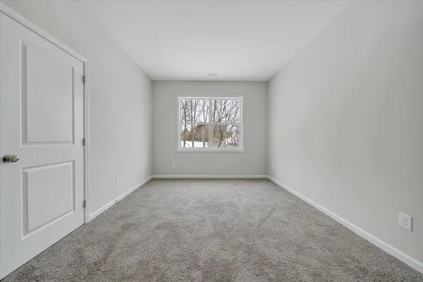 $419,750 | 7380 King's Pointe Drive, Radford, VA 24141