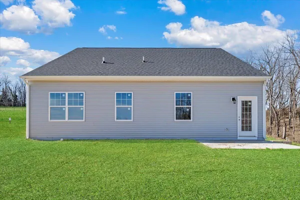 $419,750 | 7380 King's Pointe Drive, Radford, VA 24141