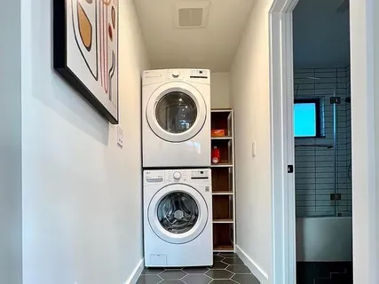 $4,480,000 | 2050 Williams Street, Palo Alto, CA 94306