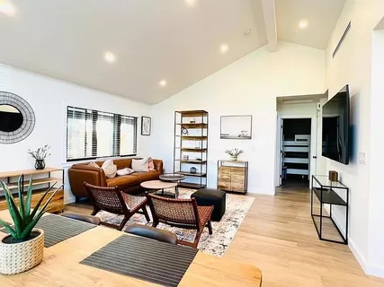 $4,480,000 | 2050 Williams Street, Palo Alto, CA 94306