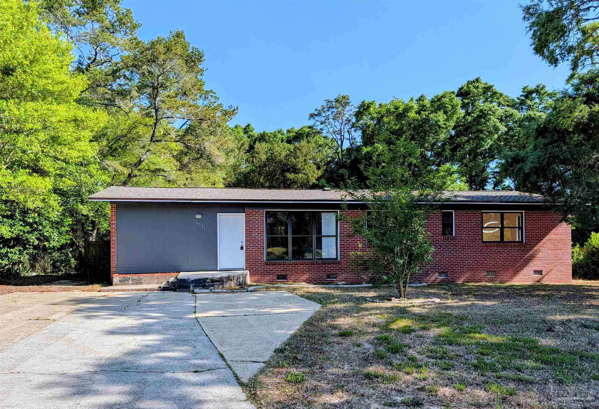 6571 Cedar Street Milton, FL 32570 - Photo 2 of 47