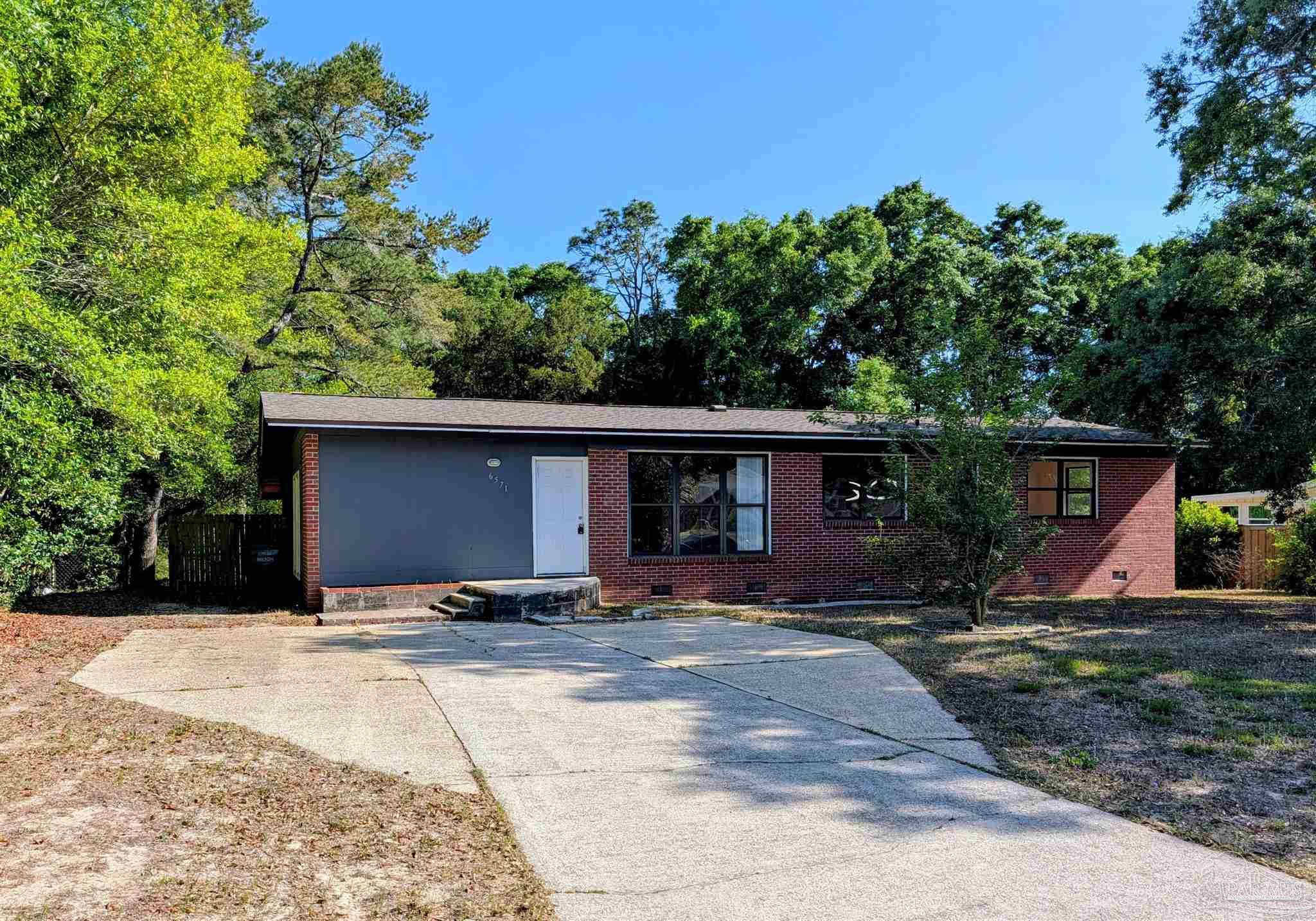 6571 Cedar Street Milton, FL 32570 - Photo 3 of 47