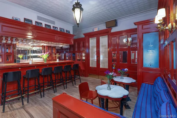 $9,500,000 | 10 Old Rte 9, Staatsburg, NY 12580