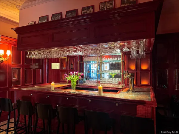 $9,500,000 | 10 Old Rte 9, Staatsburg, NY 12580