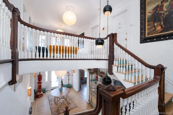 $9,500,000 | 10 Old Rte 9, Staatsburg, NY 12580