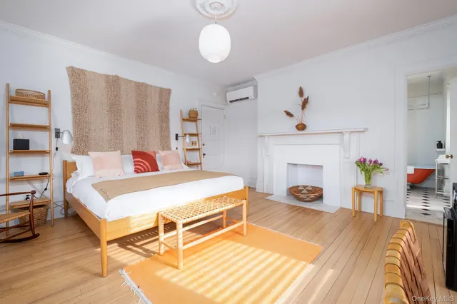 $9,500,000 | 10 Old Rte 9, Hyde Park, NY 12580