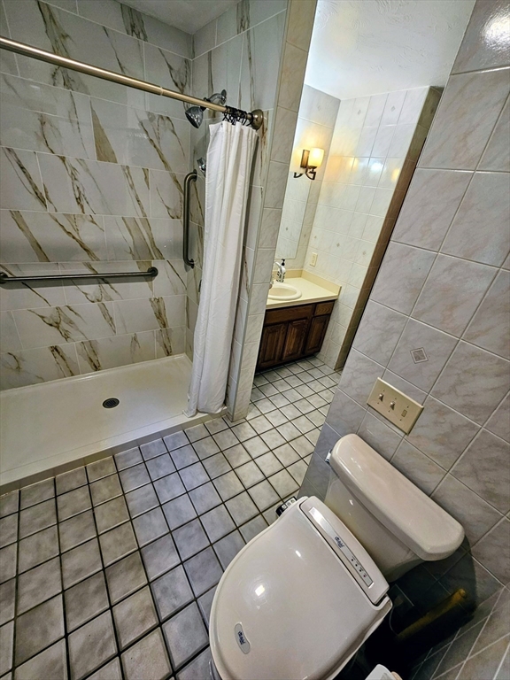 4 Sycamore Drive Rutland, MA 01543 - Photo 18 of 27 Gallery Image 18