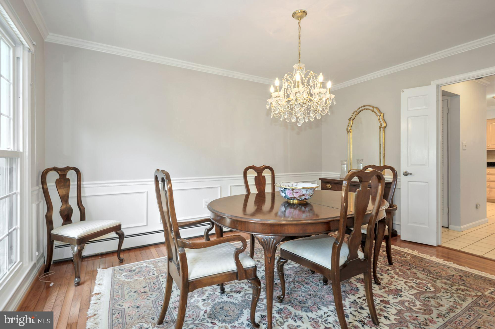 2741 Hill Road Vienna, VA 22181 - Photo 16 of 63 Dining Room w/ Chair rail and ext trim
