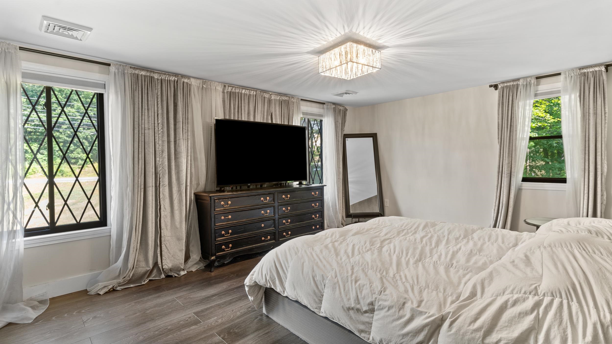 25 Range Road Windham, NH 03087 - Photo 23 of 36