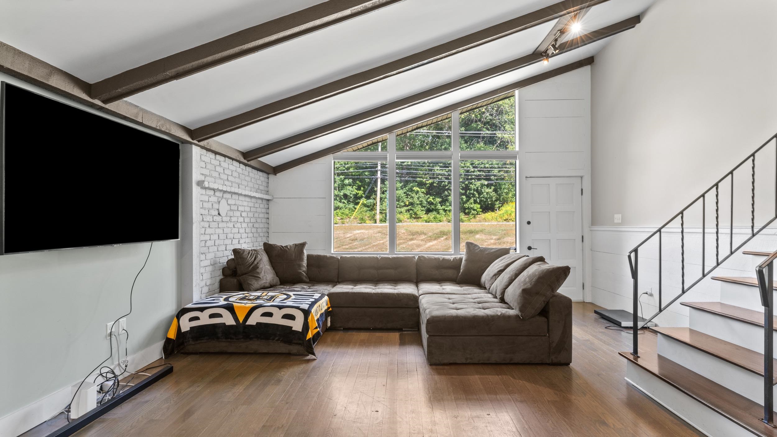 25 Range Road Windham, NH 03087 - Photo 6 of 36